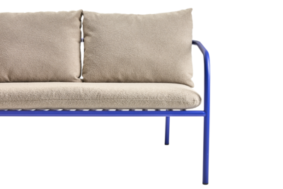 Bendt 2-personers sofa Indigo Blue/Teddy Beige